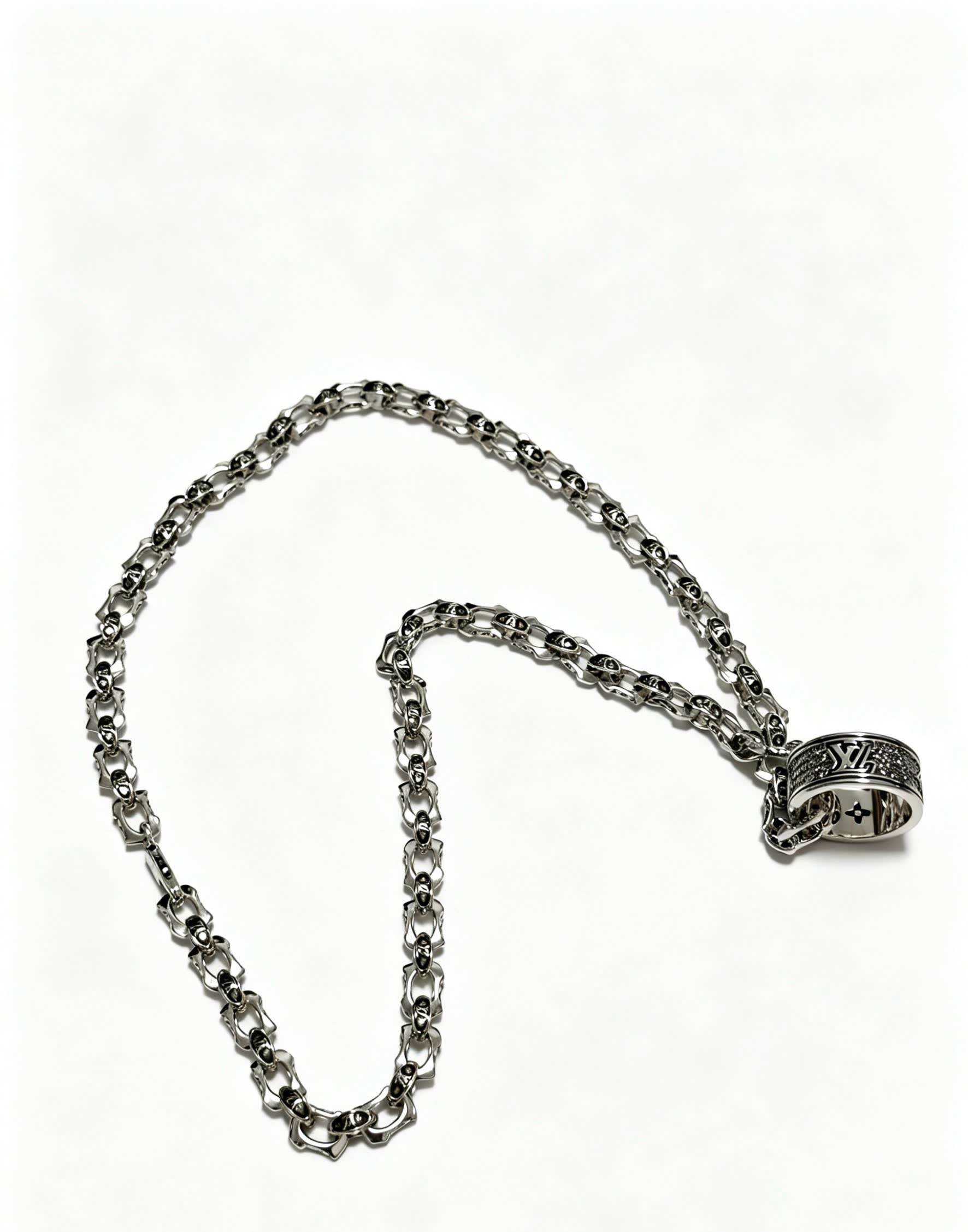 Louis Vuitton Silver Chain Necklace with Decorative Clasp